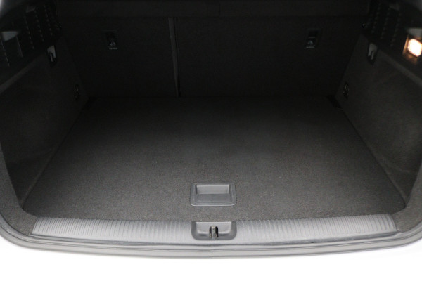 Audi Q2 1.0 TFSI Design Pro Line Airco, Cruise, Navigatie, Bluetooth, Elektrisch Pakket, PDC, 17''
