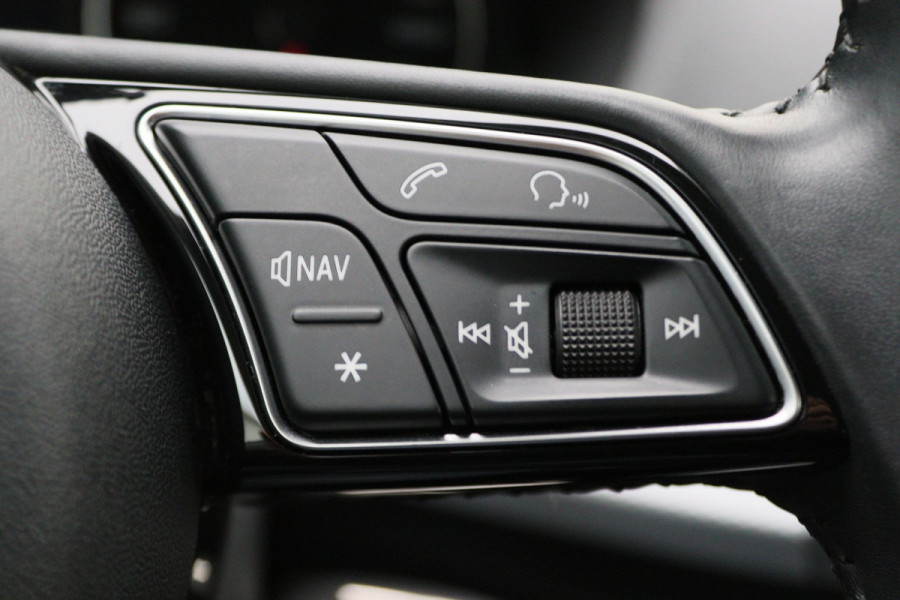 Audi Q2 1.0 TFSI Design Pro Line Airco, Cruise, Navigatie, Bluetooth, Elektrisch Pakket, PDC, 17''