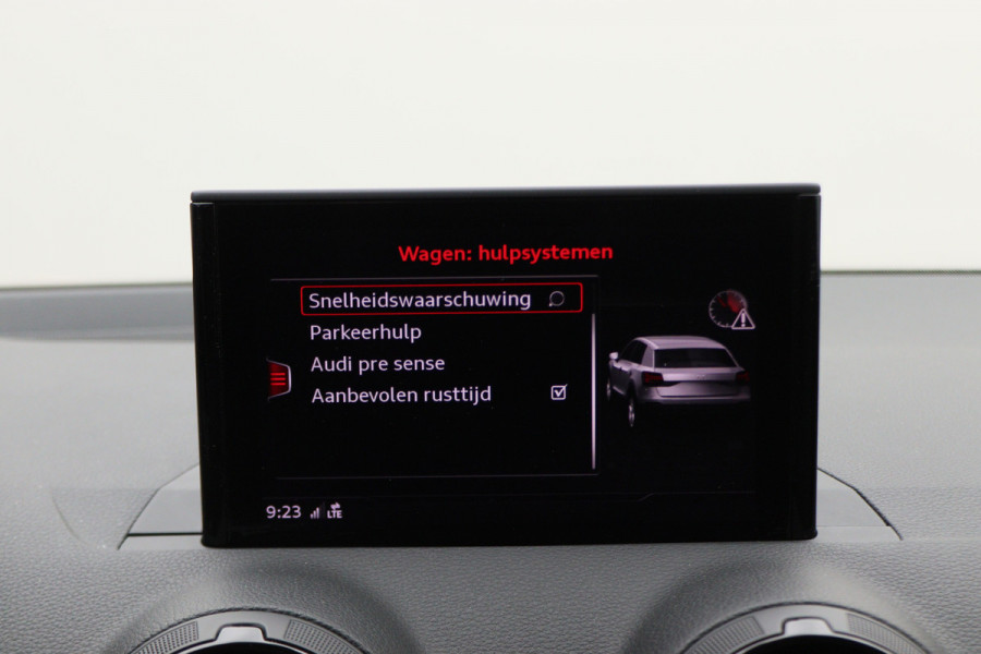 Audi Q2 1.0 TFSI Design Pro Line Airco, Cruise, Navigatie, Bluetooth, Elektrisch Pakket, PDC, 17''