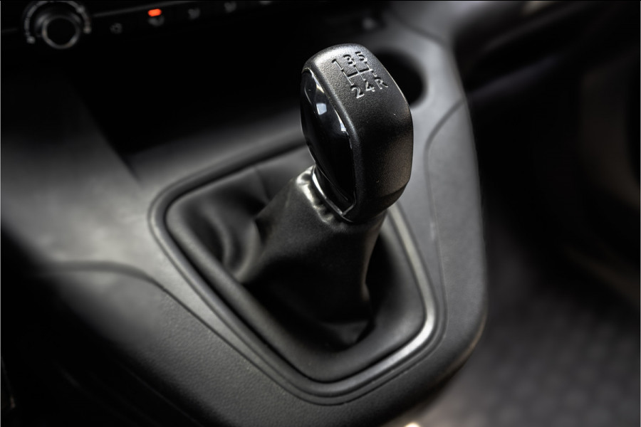 Opel Combo 1.5D L1H1 | Cruise | Airco | PDC Achter | Retro Multimedia Design | Euro 6