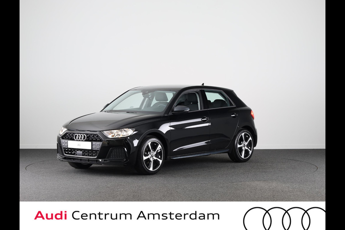 Audi A1 Advanced edition 25 TFSI 70 kW / 95 PK Sportback 5 optiekpakket zwart, 2 zone airconditioning Audi A1 Advanced edition 25 TFSI 70 kW / 95 PK Sportback 5 optiekpakket zwart, 2 zone airconditioning