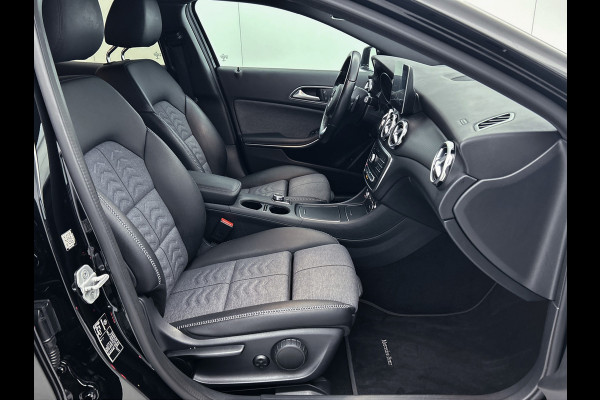 Mercedes-Benz GLA 180 Business Solution | Lichtmetalen velgen | Navigatie | Parking support | Inclusief 12 Maanden Garantie