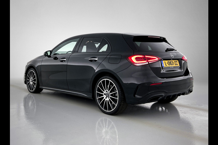Mercedes-Benz A-Klasse 250 e Business Solution AMG Limited | Multispaaks lichtmetalen velgen | MBUX wide screen | Navigatie | Panoramadak | Parking support Inclusief 24 maanden MB Certified garantie voor Europa.