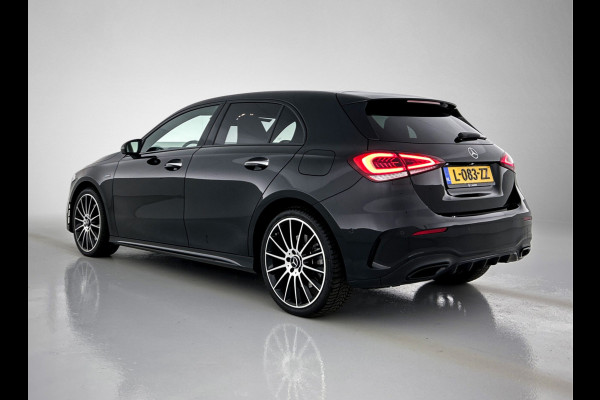 Mercedes-Benz A-Klasse 250 e Business Solution AMG Limited | Multispaaks lichtmetalen velgen | MBUX wide screen | Navigatie | Panoramadak | Parking support Inclusief 24 maanden MB Certified garantie voor Europa.