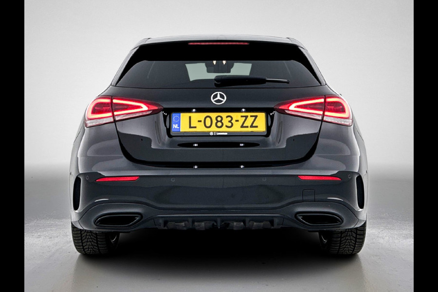 Mercedes-Benz A-Klasse 250 e Business Solution AMG Limited | Multispaaks lichtmetalen velgen | MBUX wide screen | Navigatie | Panoramadak | Parking support Inclusief 24 maanden MB Certified garantie voor Europa.