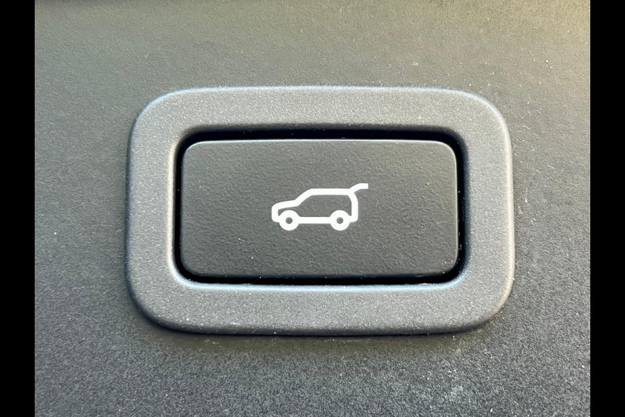 Land Rover Range Rover Velar 2.0 I4 AWD R-Dynamic SE | Pano | Meridian | Trekhaak | 22'' Inch
