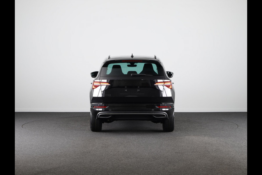 Škoda Karoq Sportline Business 1.5 TSI 150 pk 7 versn. DSG | Travel assist pakket plus | Virtual pedal