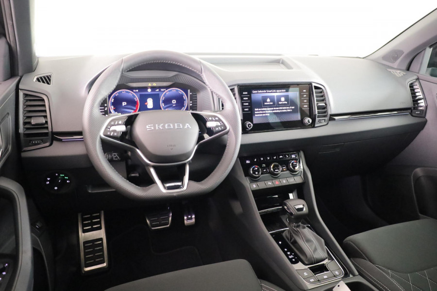 Škoda Karoq Sportline Business 1.5 TSI 150 pk 7 versn. DSG | Travel assist pakket plus | Virtual pedal