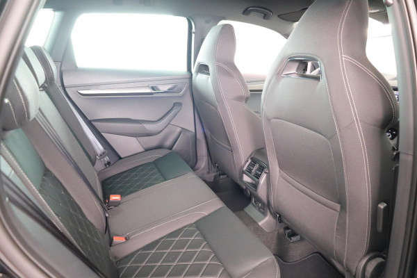 Škoda Karoq Sportline Business 1.5 TSI 150 pk 7 versn. DSG | Travel assist pakket plus | Virtual pedal