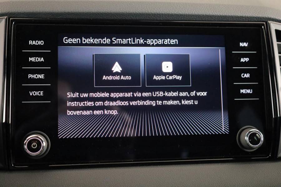 Škoda Karoq Sportline Business 1.5 TSI 150 pk 7 versn. DSG | Travel assist pakket plus | Virtual pedal