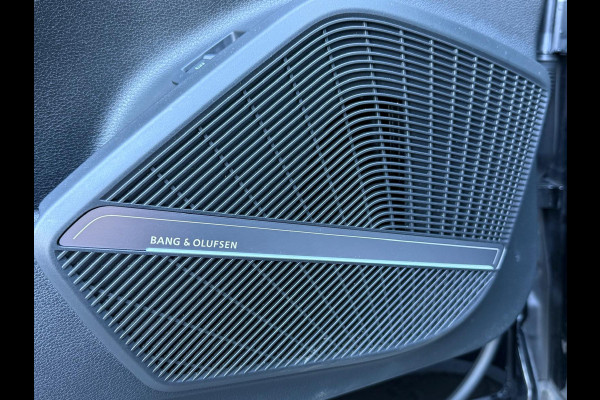 Audi Q5 50 TFSI-e S Line / Pano / B&O / Luchtvering / 360 camera / Trekhaak