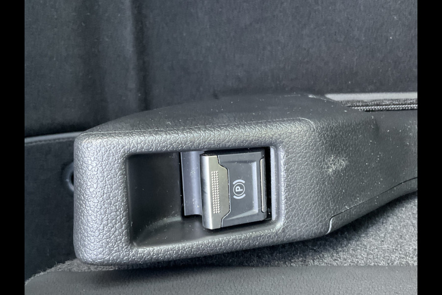 Opel Vivaro E Innovation Invalide aanpassing Stoellift Braun-Ability Trekhaak Leder Pano Hud Vol opties!