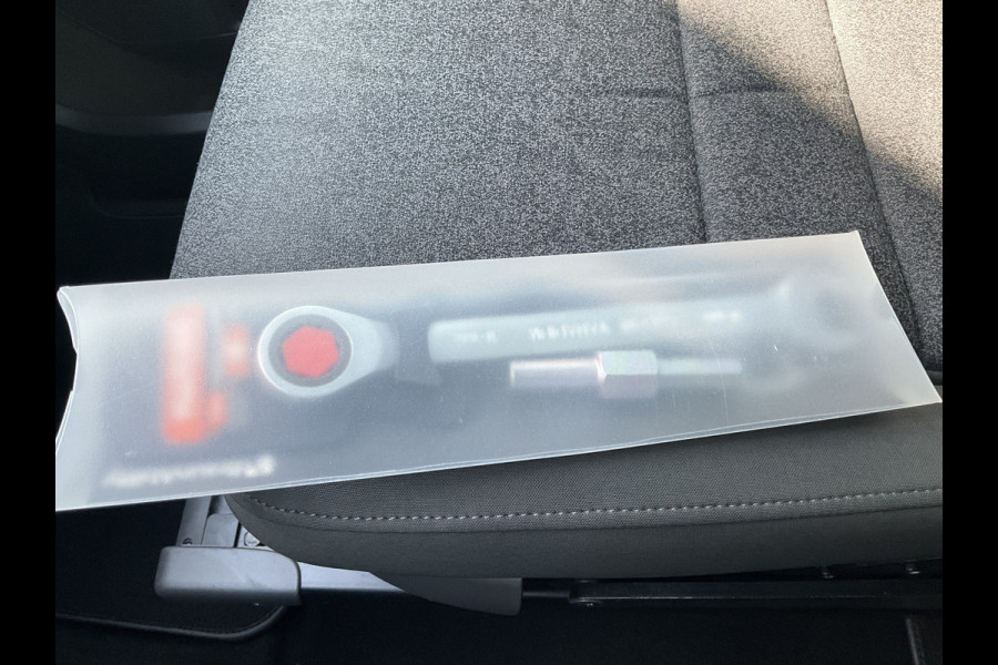 Opel Vivaro E Innovation Invalide aanpassing Stoellift Braun-Ability Trekhaak Leder Pano Hud Vol opties!