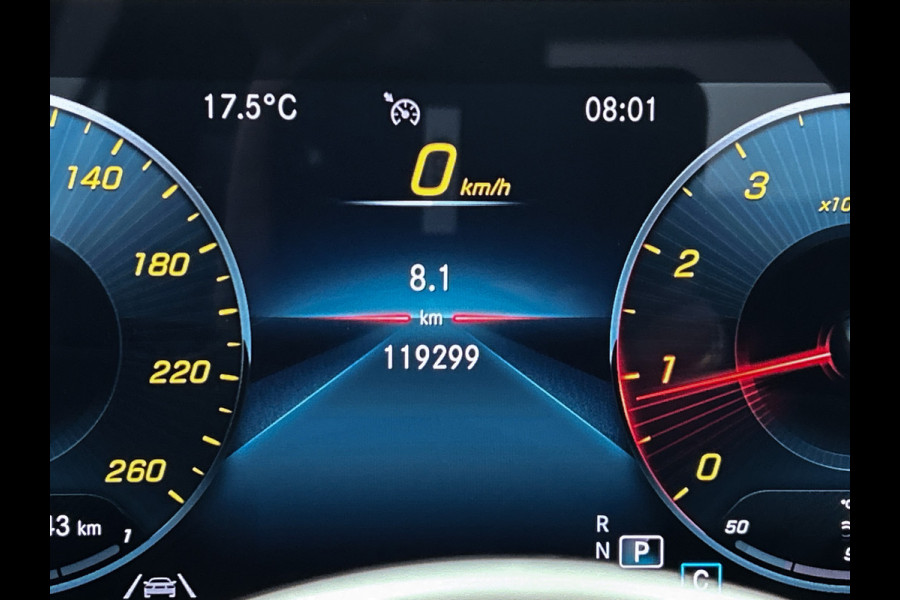 Mercedes-Benz A-Klasse 180 Advantage | Lichtmetalen velgen | Wide screen | Navigatie | Parking support met Camera achter | Inclusief 24 maanden Mercedes-Benz Certified garantie voor Europa.