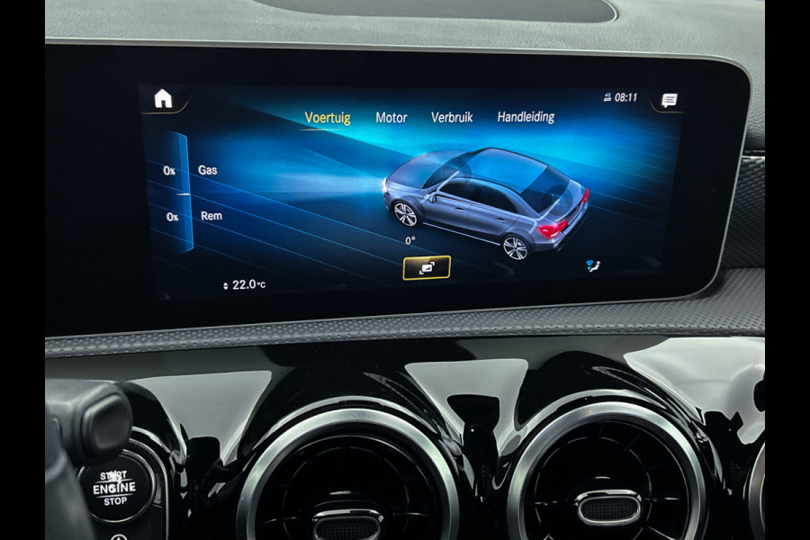 Mercedes-Benz A-Klasse 180 Advantage | Lichtmetalen velgen | Wide screen | Navigatie | Parking support met Camera achter | Inclusief 24 maanden Mercedes-Benz Certified garantie voor Europa.