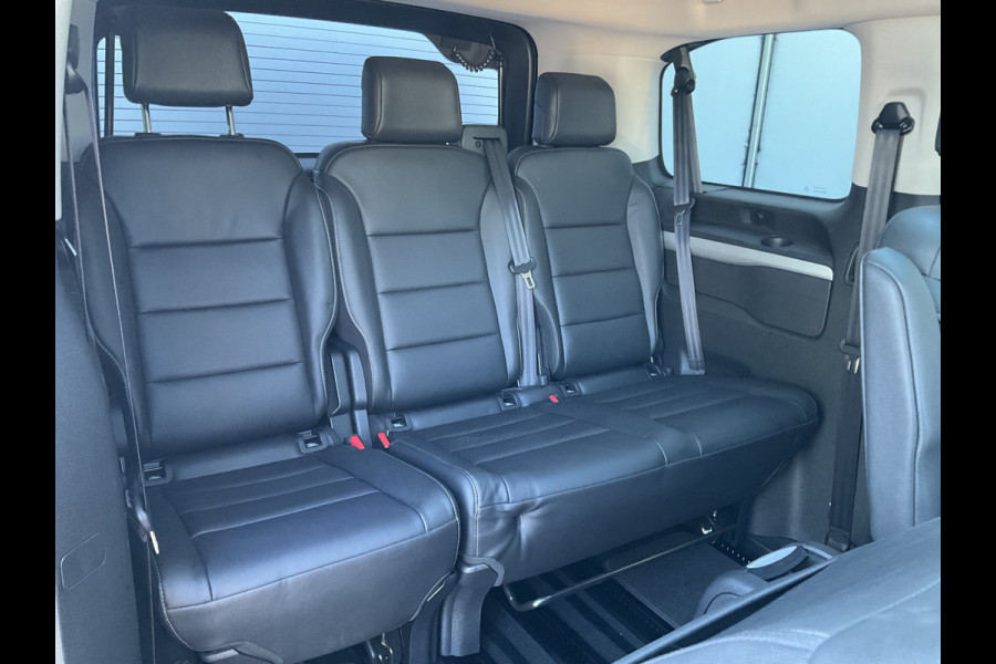 Peugeot e Traveller 7-Pers Innovation Braun-Ability-Stoellift Trekhaak Leder Pano Hud Vol opties!
