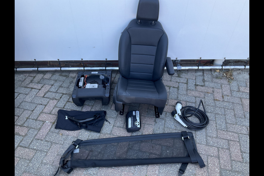 Peugeot e Traveller 7-Pers Innovation Braun-Ability-Stoellift Trekhaak Leder Pano Hud Vol opties!