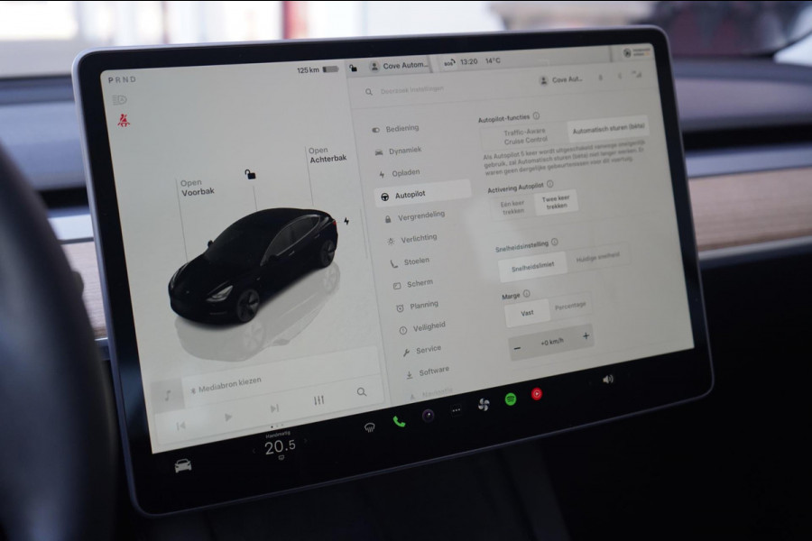 Tesla Model 3 Long Range RWD 75 kWh