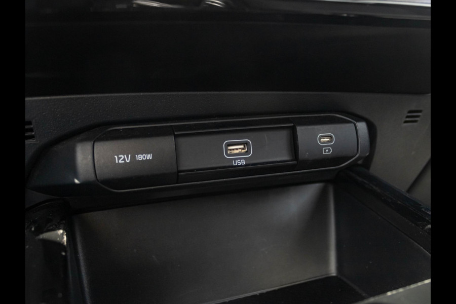 Kia Niro EV Light Edition 64.8 kWh Adaptieve cruise control l Navigatie l achteruitrijcamera