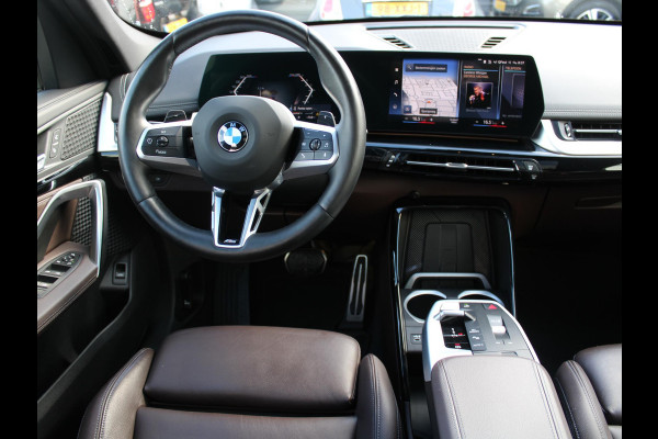 BMW X1 sDrive18i | M-SPORTPAKKET | LEDEREN BEKLEDING |