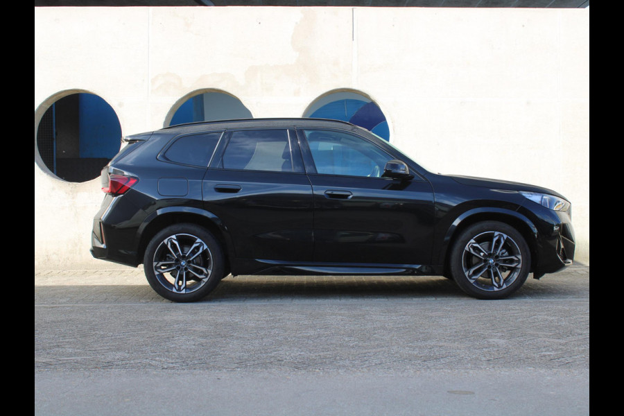 BMW X1 sDrive18i | M-SPORTPAKKET | LEDEREN BEKLEDING |