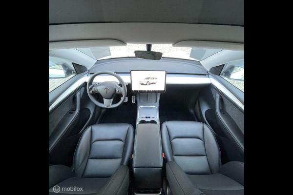 Tesla Model Y Wit 2023 MMX PACK