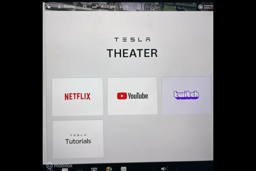 Tesla Model Y Wit 2023 MMX PACK