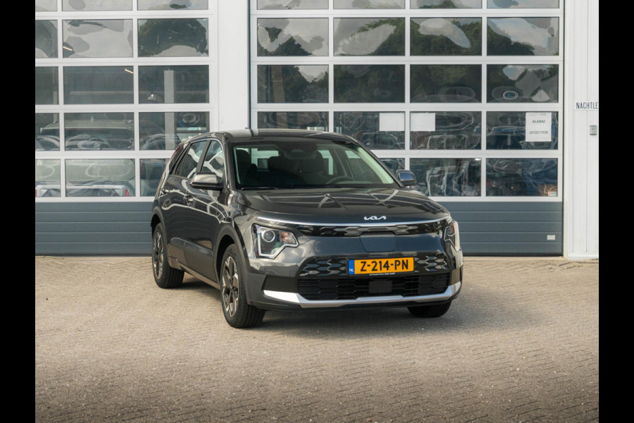 Kia Niro EV Light Edition 64.8 kWh Adaptieve cruise control l Navigatie l achteruitrijcamera