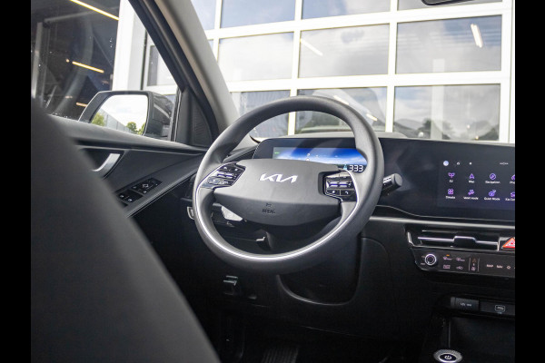 Kia Niro EV Light Edition 64.8 kWh Adaptieve cruise control l Navigatie l achteruitrijcamera