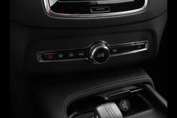 Volvo XC90 2.0 T8 Recharge 391pk AWD Inscription Expression Demo! | Luchtvering | Trekhaak | Navigatie | Camera 360 | Climate Control |