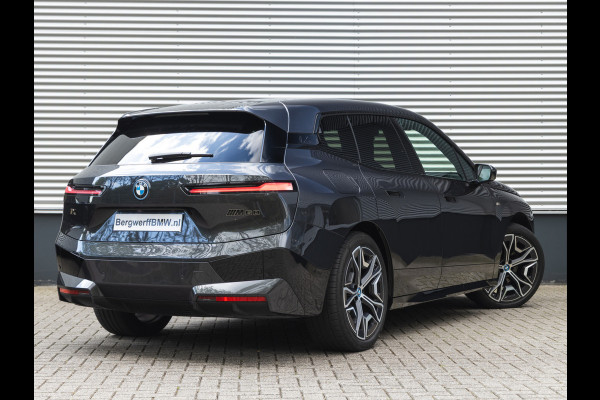 BMW iX M60 - Pano - Bowers & Wilkins - Driving Ass Prof
