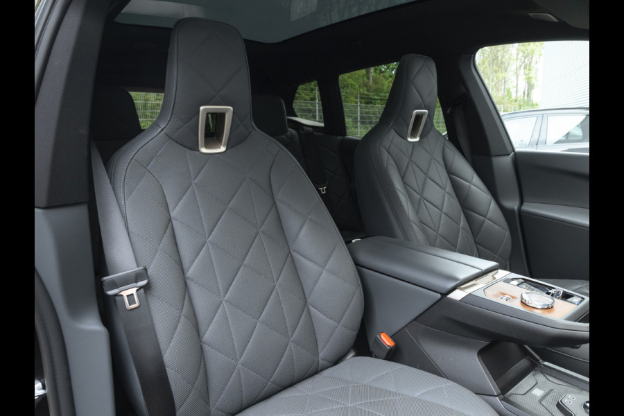 BMW iX M60 - Pano - Bowers & Wilkins - Driving Ass Prof