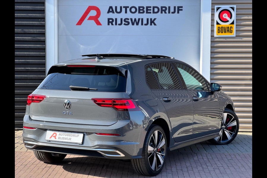 Volkswagen Golf 1.4 eHybrid GTE Pano/HuD/Camera/Matrix