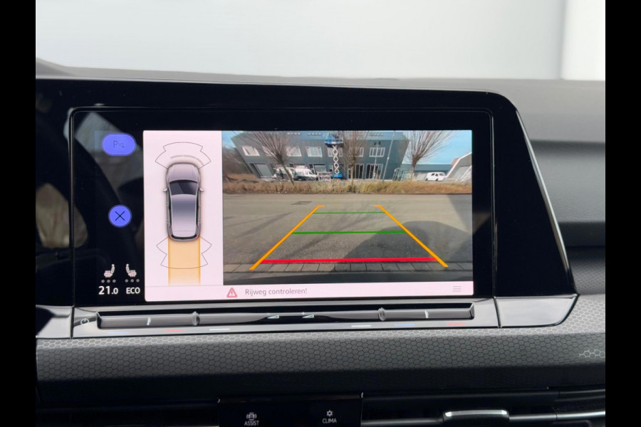 Volkswagen Golf 1.4 eHybrid GTE Pano/HuD/Camera/Matrix