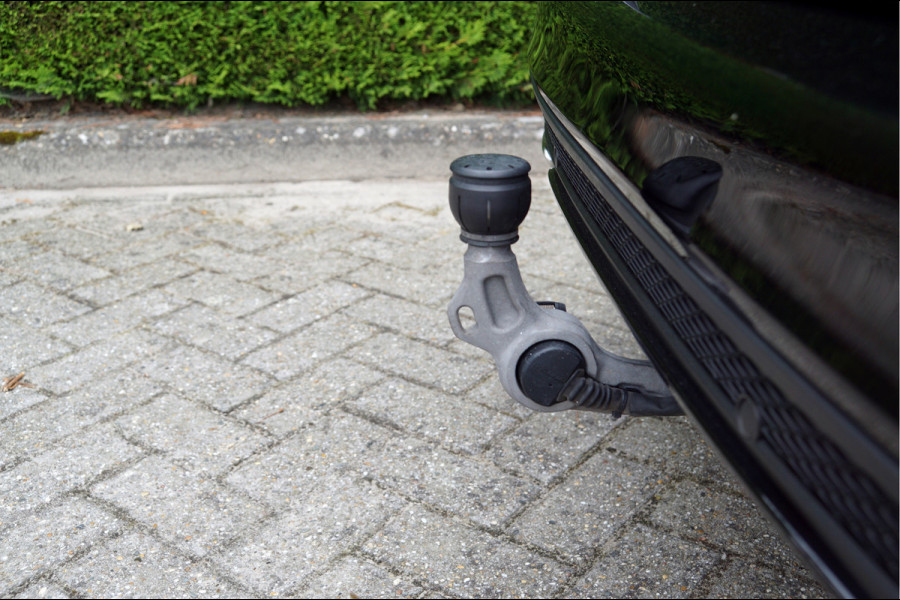 Mercedes-Benz C-Klasse Estate C 180 Estate AMG Line | Trekhaak 1ste eigenaar Dealeronderhouden