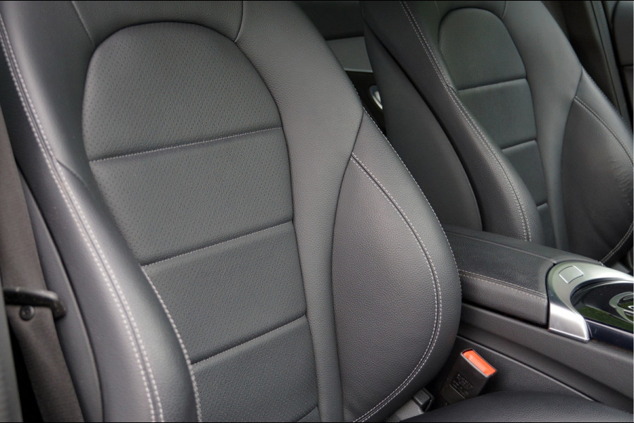 Mercedes-Benz C-Klasse Estate C 180 Estate AMG Line | Trekhaak 1ste eigenaar Dealeronderhouden