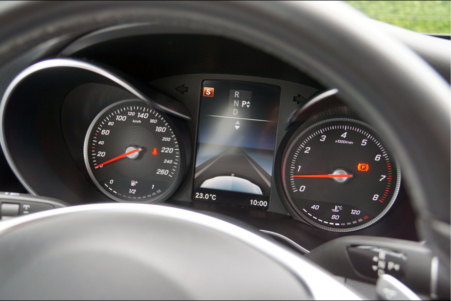 Mercedes-Benz C-Klasse Estate C 180 Estate AMG Line | Trekhaak 1ste eigenaar Dealeronderhouden