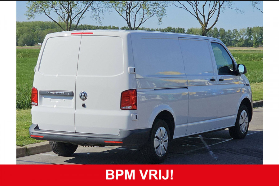 Volkswagen Transporter 2.0 T6.1 L2H1 Navi Euro6 Airco 110Pk Pdc NAP 1e Eigenaar!