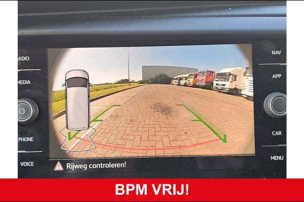 Volkswagen Transporter 2.0 T6.1 L2H1 Navi Euro6 Airco 110Pk Pdc NAP 1e Eigenaar!
