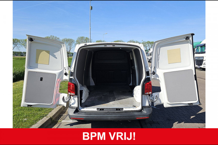 Volkswagen Transporter 2.0 T6.1 L2H1 Navi Euro6 Airco 110Pk Pdc NAP 1e Eigenaar!