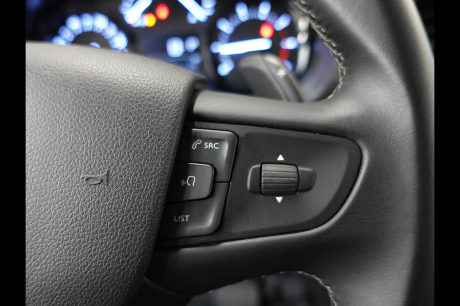 Opel Vivaro 2.0 BlueHDi 145PK L3 Automaat Navigatie Parkeersensoren Trekhaak Bluetooth