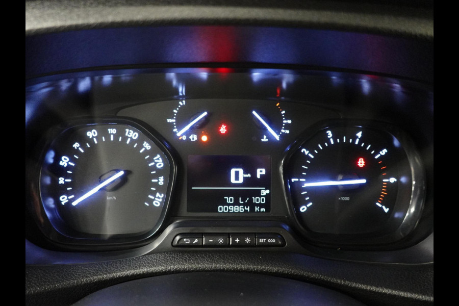 Opel Vivaro 2.0 BlueHDi 145PK L3 Automaat Navigatie Parkeersensoren Trekhaak Bluetooth