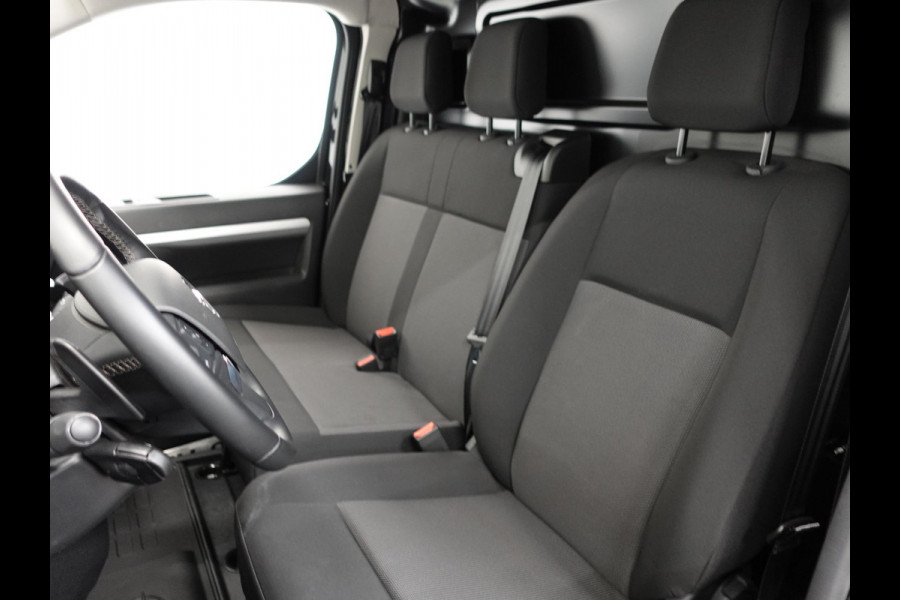 Opel Vivaro 2.0 BlueHDi 145PK L3 Automaat Navigatie Parkeersensoren Trekhaak Bluetooth