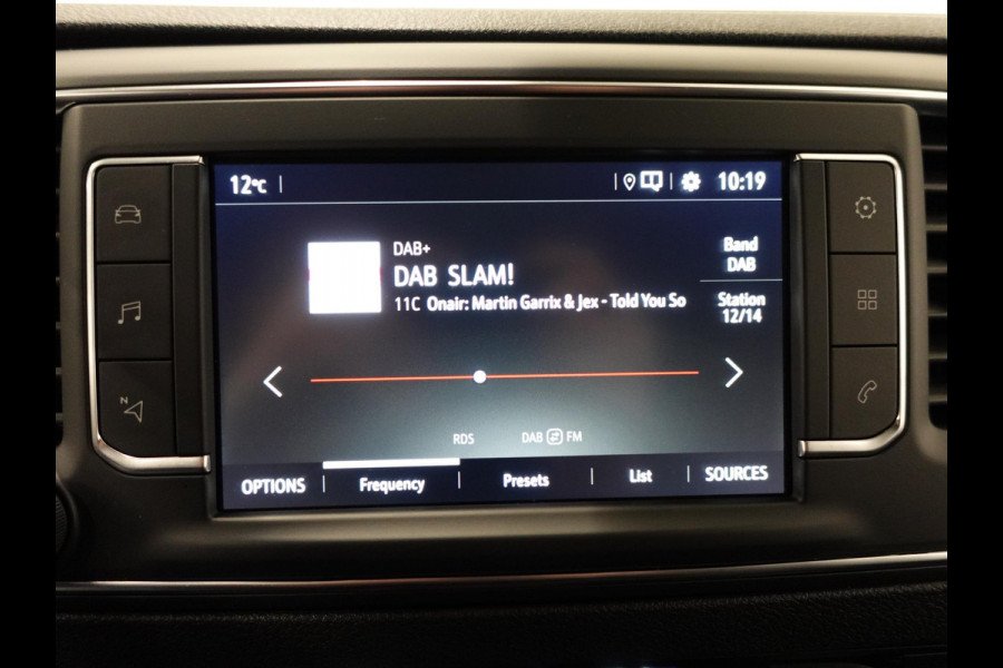 Opel Vivaro 2.0 BlueHDi 145PK L3 Automaat Navigatie Parkeersensoren Trekhaak Bluetooth