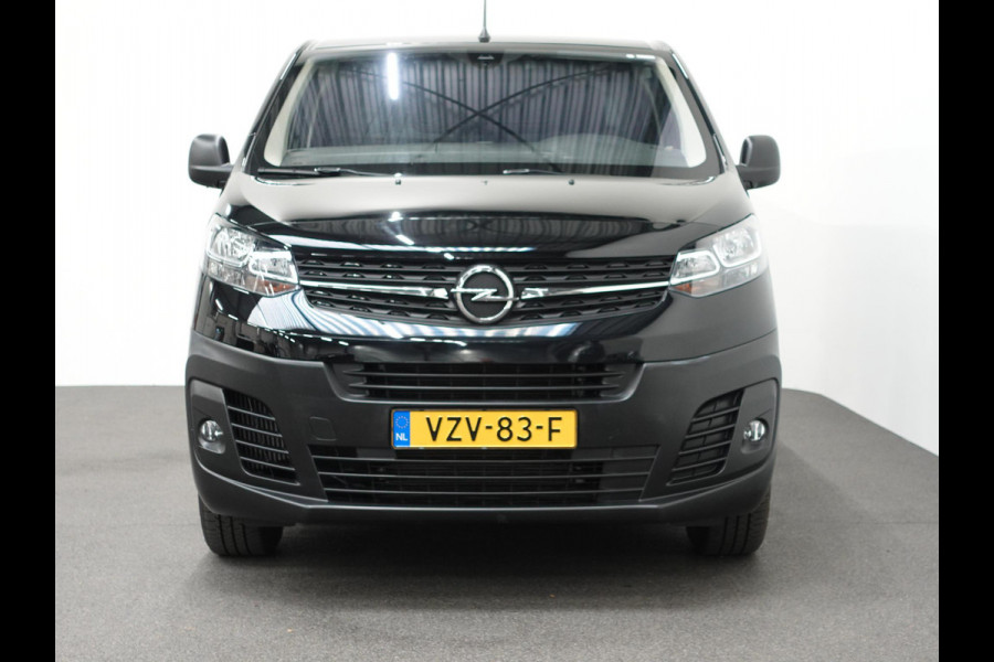Opel Vivaro 2.0 BlueHDi 145PK L3 Automaat Navigatie Parkeersensoren Trekhaak Bluetooth