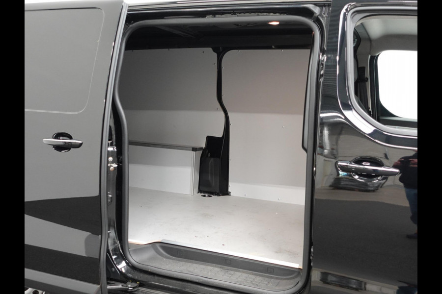 Opel Vivaro 2.0 BlueHDi 145PK L3 Automaat Navigatie Parkeersensoren Trekhaak Bluetooth