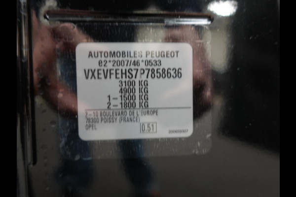 Opel Vivaro 2.0 BlueHDi 145PK L3 Automaat Navigatie Parkeersensoren Trekhaak Bluetooth