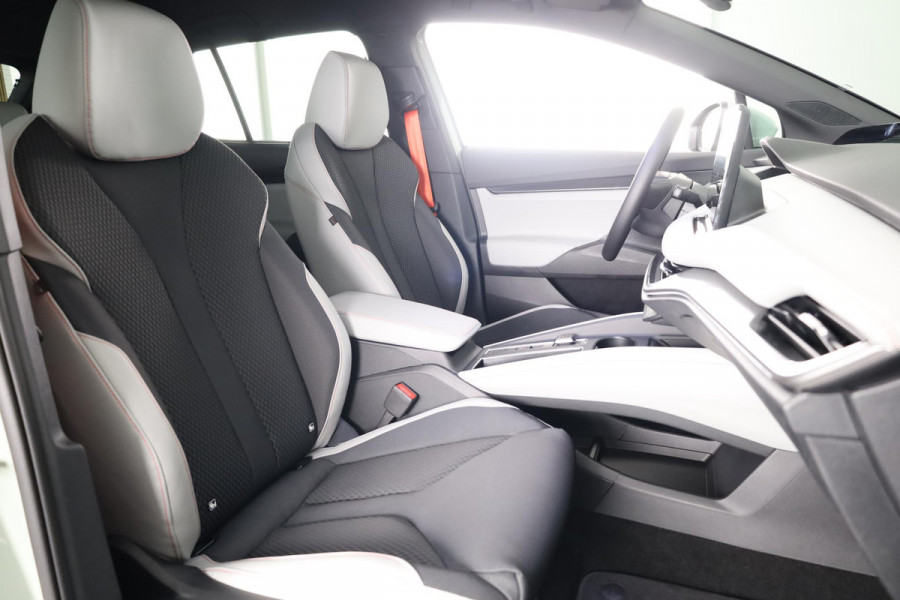 Škoda Elroq 85 Business Edition 286 PK | Business Upgrade Plus | 20 inch Neptune | Lodge interieur | Trekhaak | Warmtepomp | Winter pakket