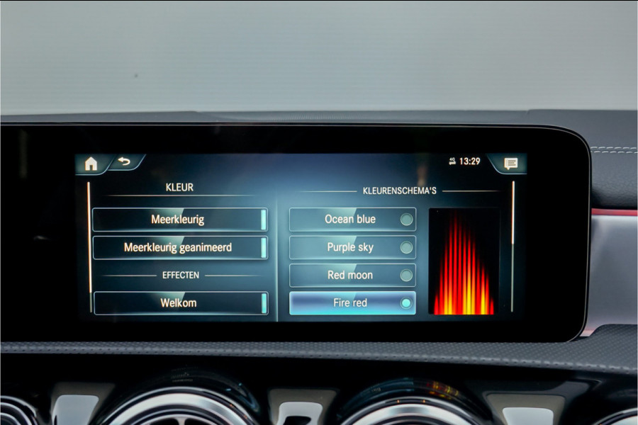 Mercedes-Benz CLA-Klasse 250 e AMG Pano Leder Ambiente Camera 19"