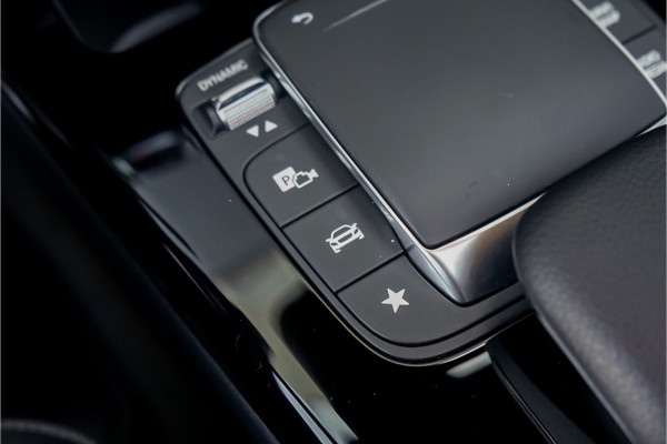 Mercedes-Benz CLA-Klasse 250 e AMG Pano Leder Ambiente Camera 19"